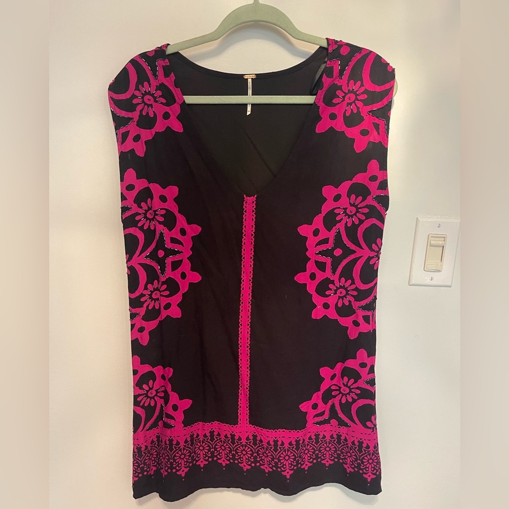 FREE PEOPLE black and pink embellished tunic dress size XS